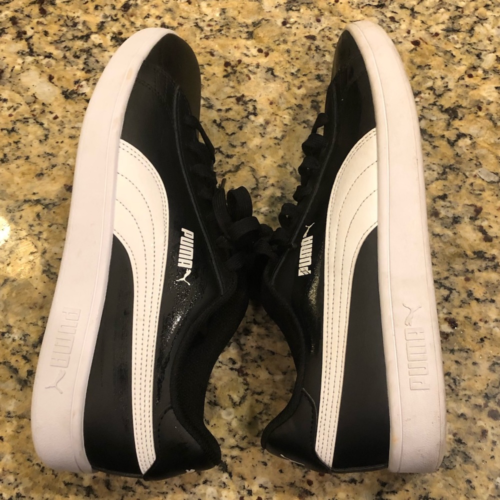 Puma shoes size 11 men